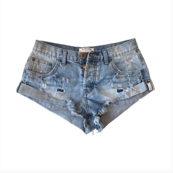 One Teaspoon Bandits - Mid Rise Distressed Vintage Denim Shorts - Picture 2 of 5